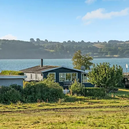 Three-bedroom In Casa de Férias *
